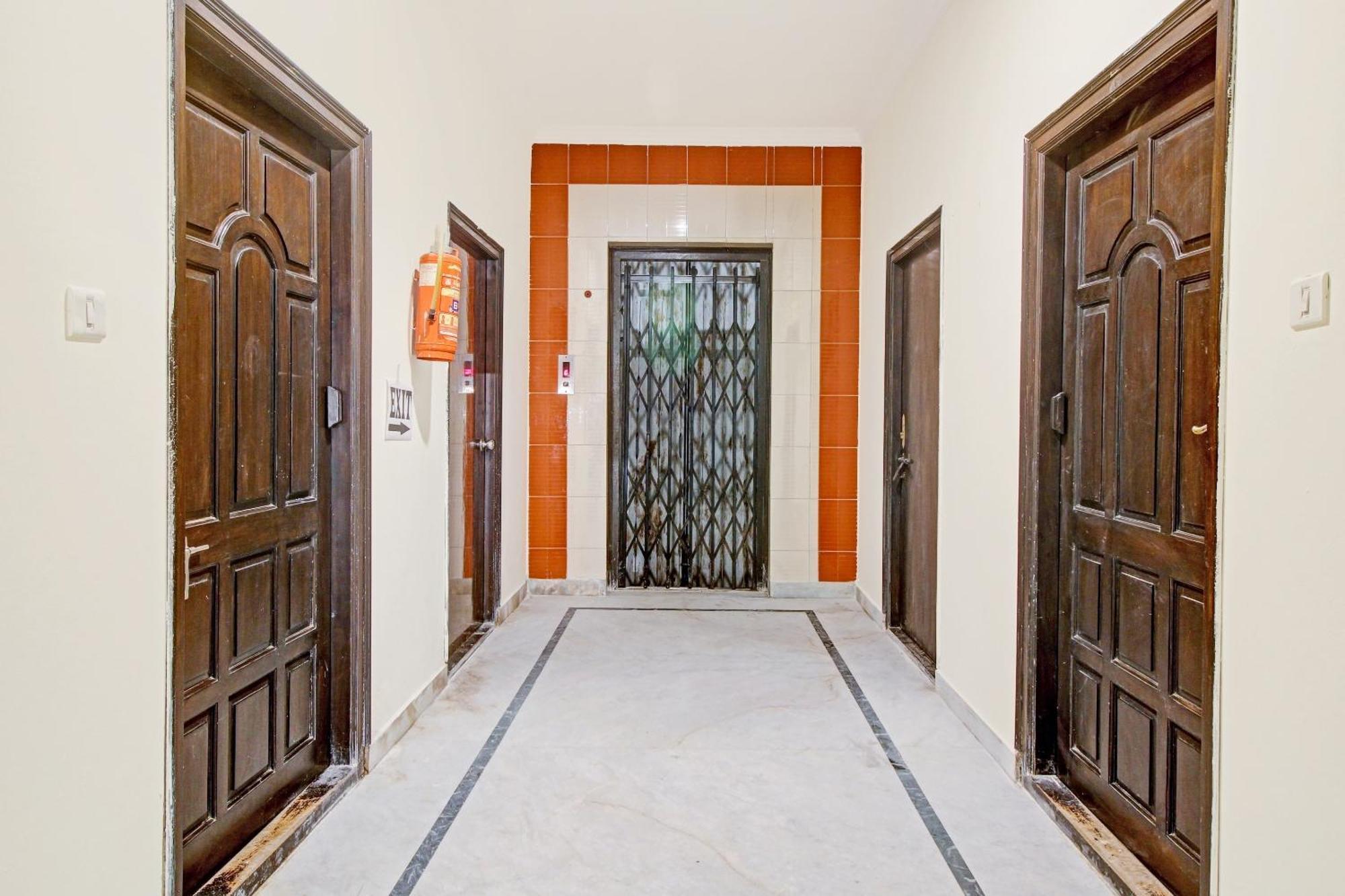 Hotel O Kalyan Kondapur  Ngoại thất bức ảnh